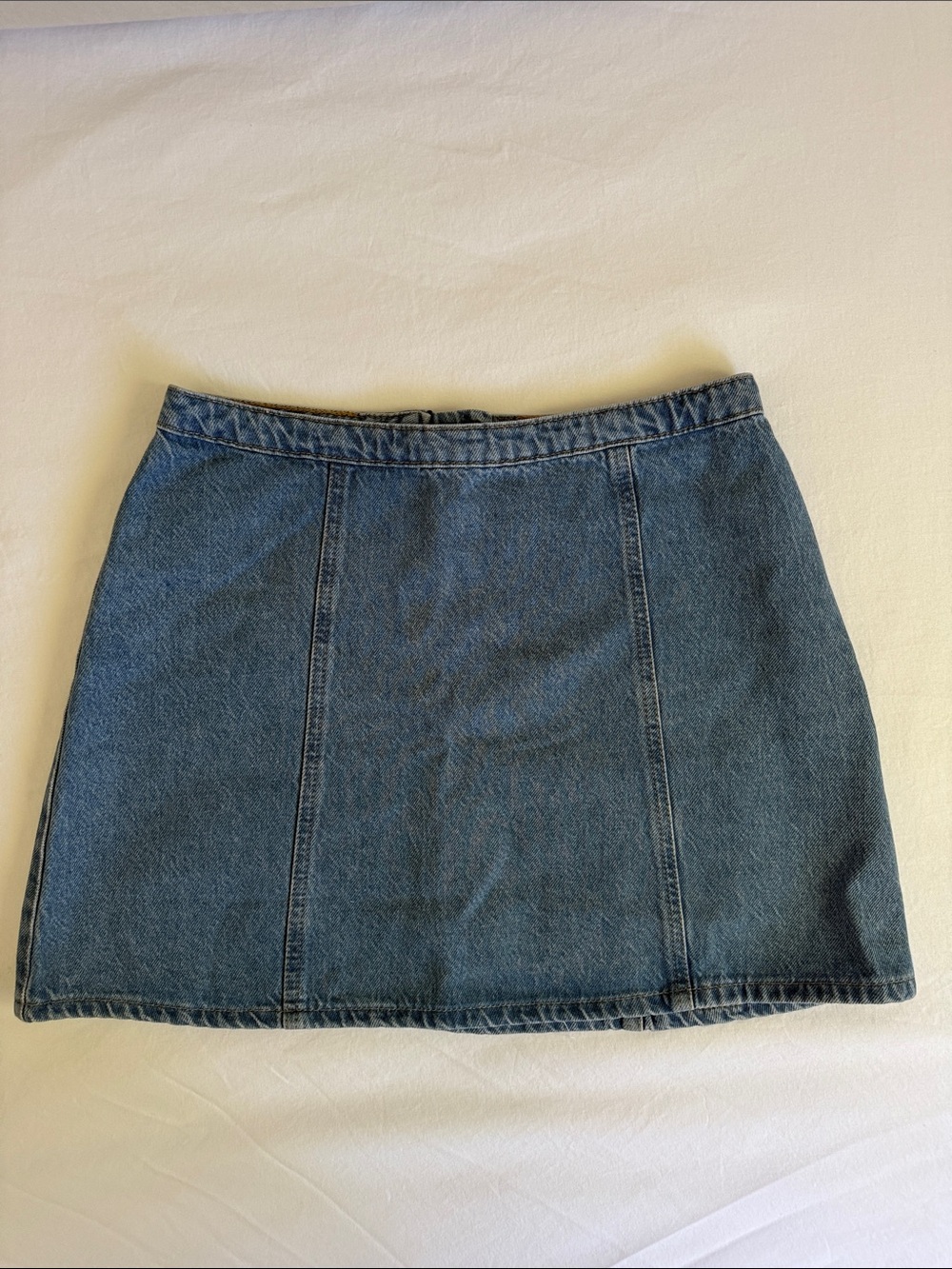 H&M Classic Blue Denim Mini Skirt: new with tags